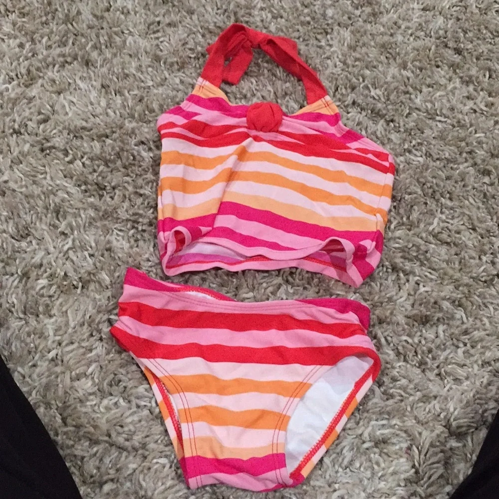 Nwt old navy bathing suit size 3t